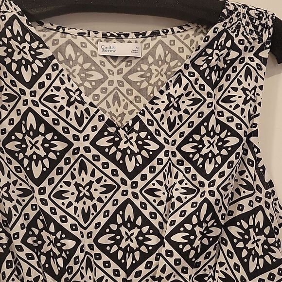 Croft & Barrow 100%rayon dress - Picture 3 of 3